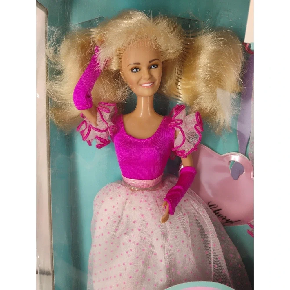Vintage NIB Matchbox 1989 The Real Model‎ Collection Cheryl Tiegs Doll #54612